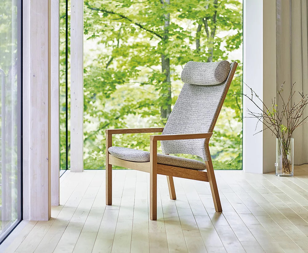 AG lounge chair