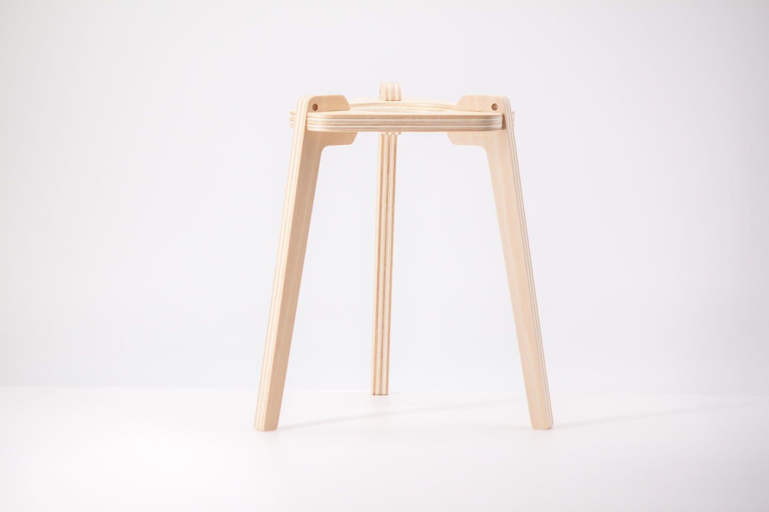 tripod coffee dripper stand