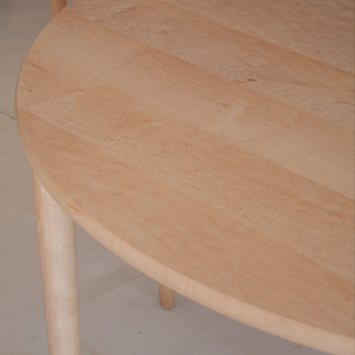 Carving Table イタヤカエデ Φ150cm